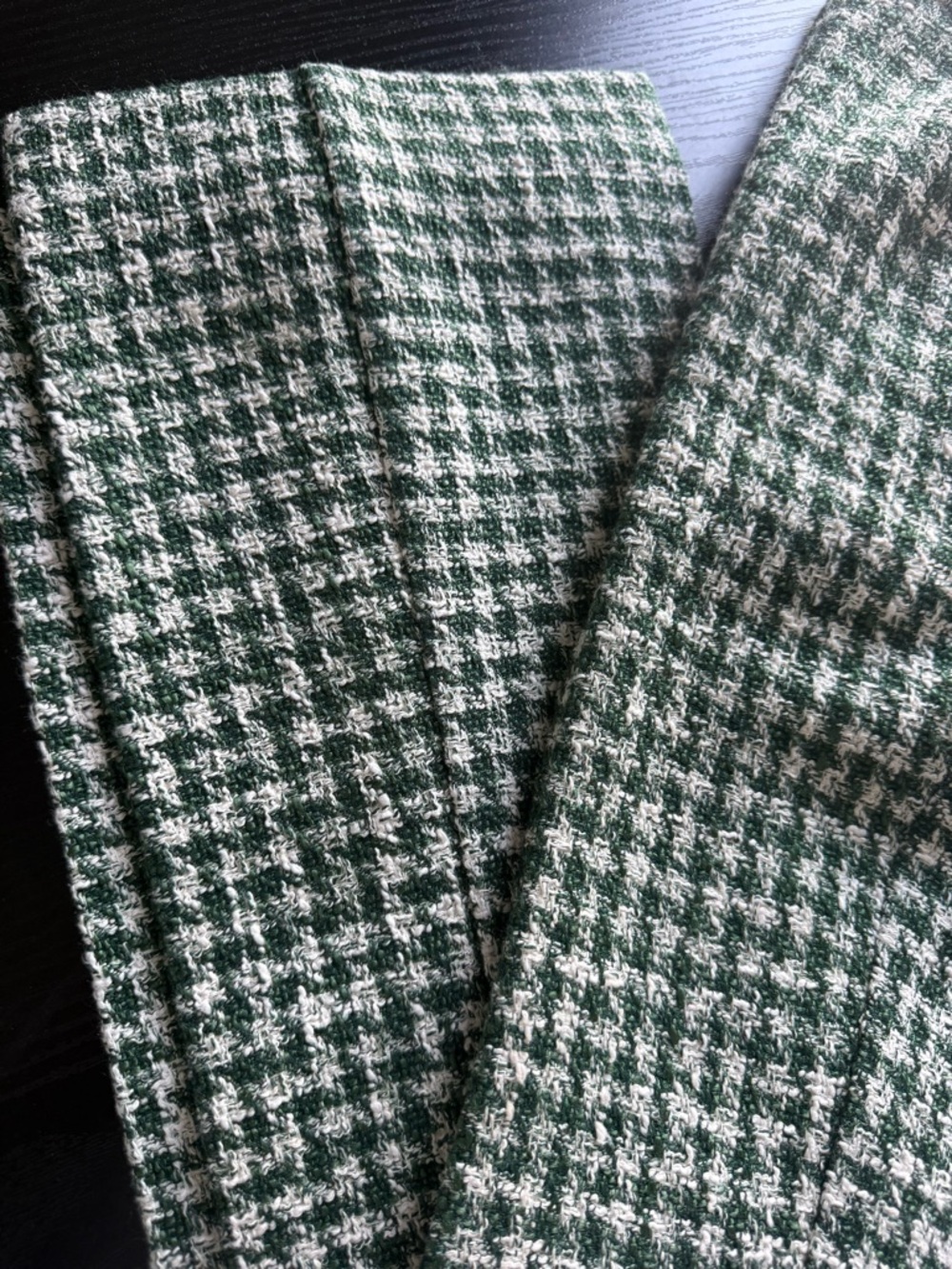Green & Cream - Picture 16 of 16
